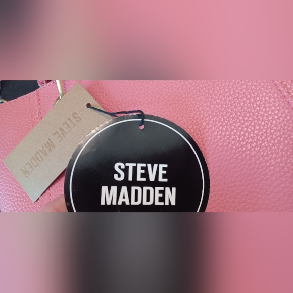 Steve Madden "Rasberry BKARTA" Handbag - Picture 7 of 16